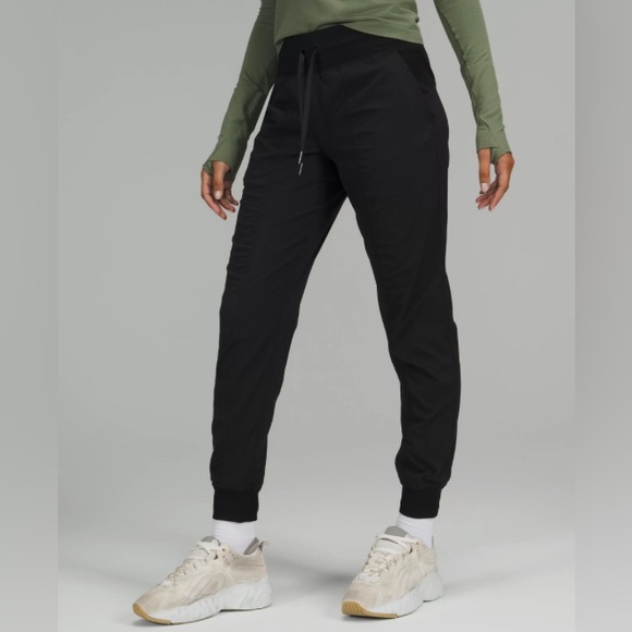 LULULEMON | ❌SOLD❌ 3 PIECES dance studio joggers - Picture 1 of 7